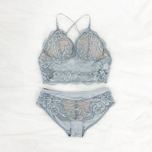 バックオープンリーフブラセット