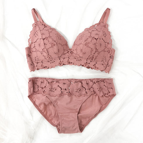 ナチュラルレーシーフラワーブラセット