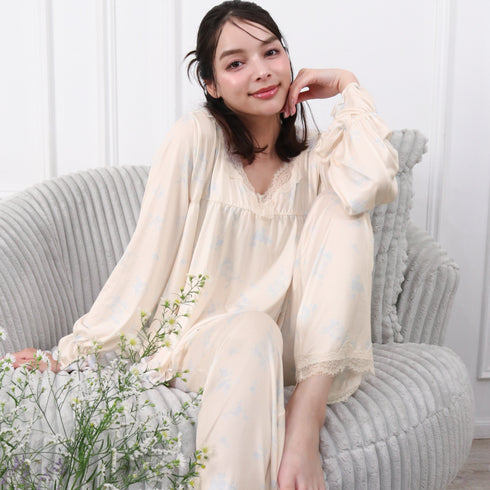 ブーケ柄ふわとろルームウェアセット