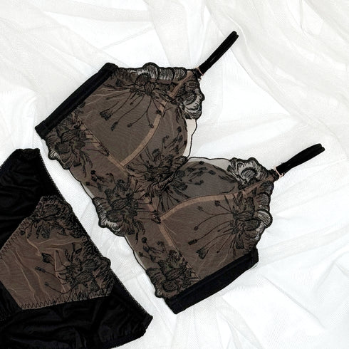 Feliture極ふわブラ グレースフラワー -ブラ&ショーツセット- 2set