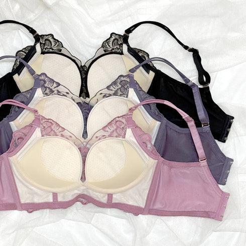 Feliture極ふわブラ グレースフラワー -ブラ&ショーツセット-