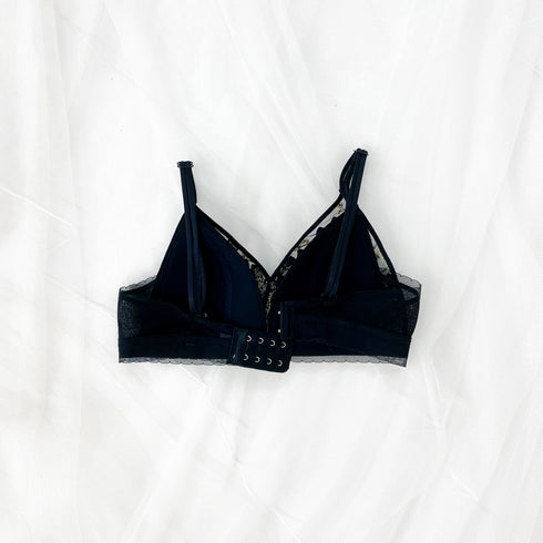 グロッシーステッチブラセット