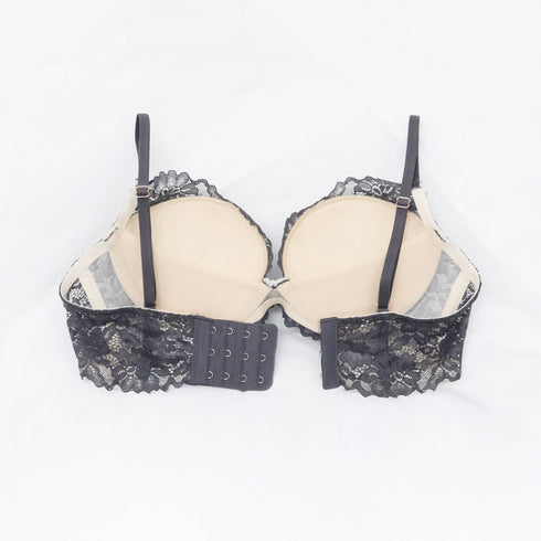 【BIGSALE】【新発売】くぎづけ谷間ブラ ルナローズ -ブラ&ショーツセット-