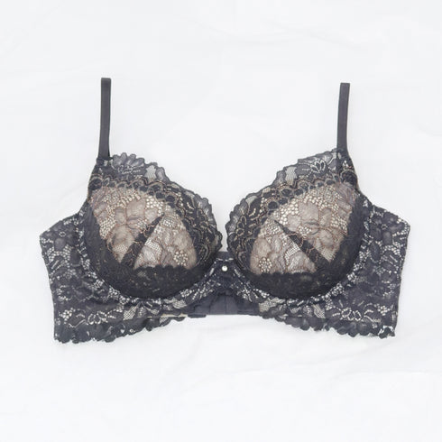 【BIG SALE】くぎづけ谷間ブラ ルナローズ -ブラ&ショーツセット-