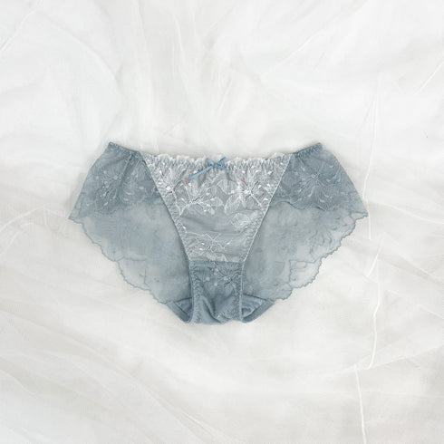 ぷるんっに惚れる 初恋ブラ -ブラ&ショーツセット-