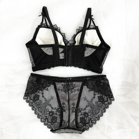 エレガントリッチフラワーブラセット