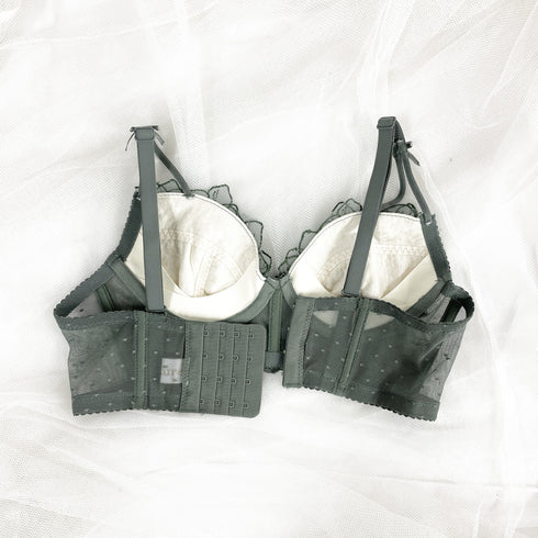 エレガントリッチフラワーブラセット