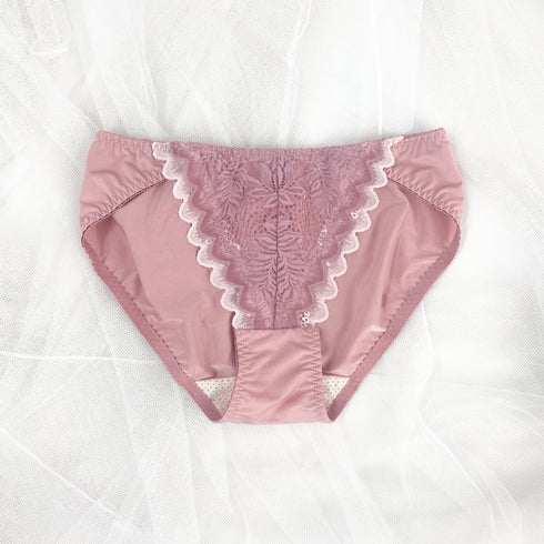 【グラマーサイズ】Feliture極ふわブラ -Leafブラ&ショーツセット-