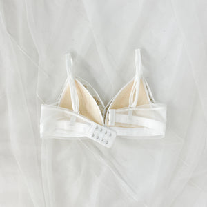 グロッシーステッチブラセット