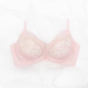 【BIGSALE】【新発売】くぎづけ谷間ブラ  ルナローズ -ブラ＆ショーツセット- 2set